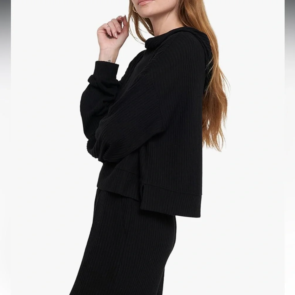 Spiritual Gangster Women's Mila Pullover x-small NWOT